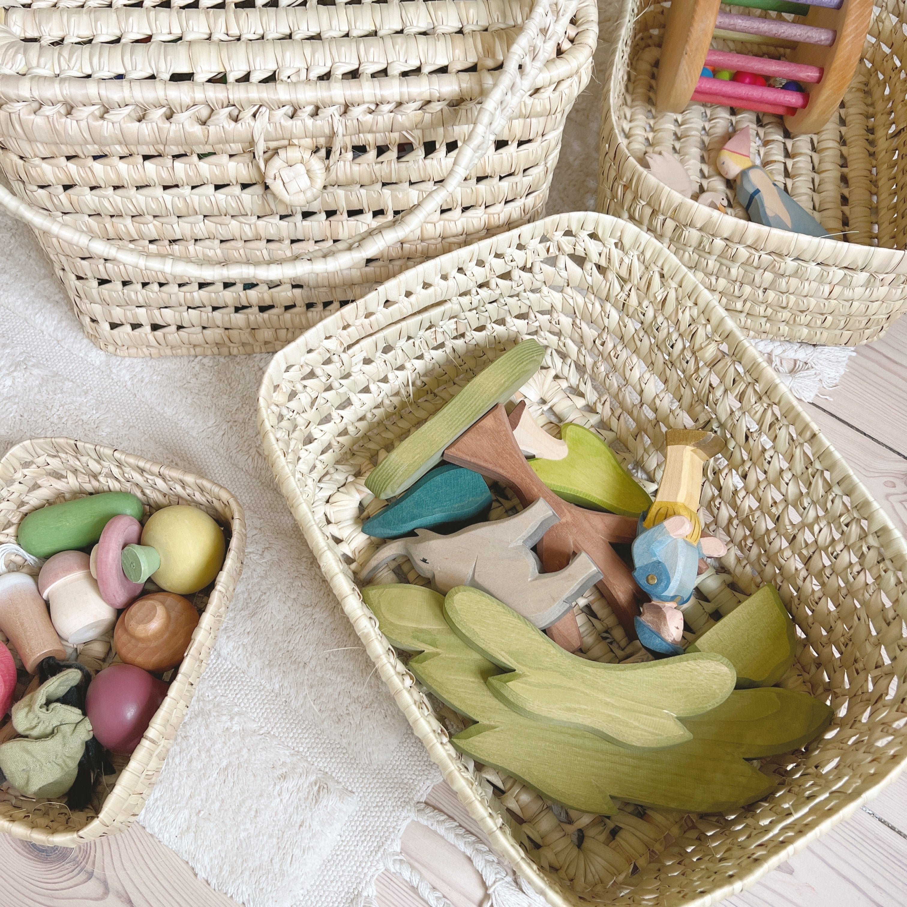 Lubilu Palm Leaf Basket L38