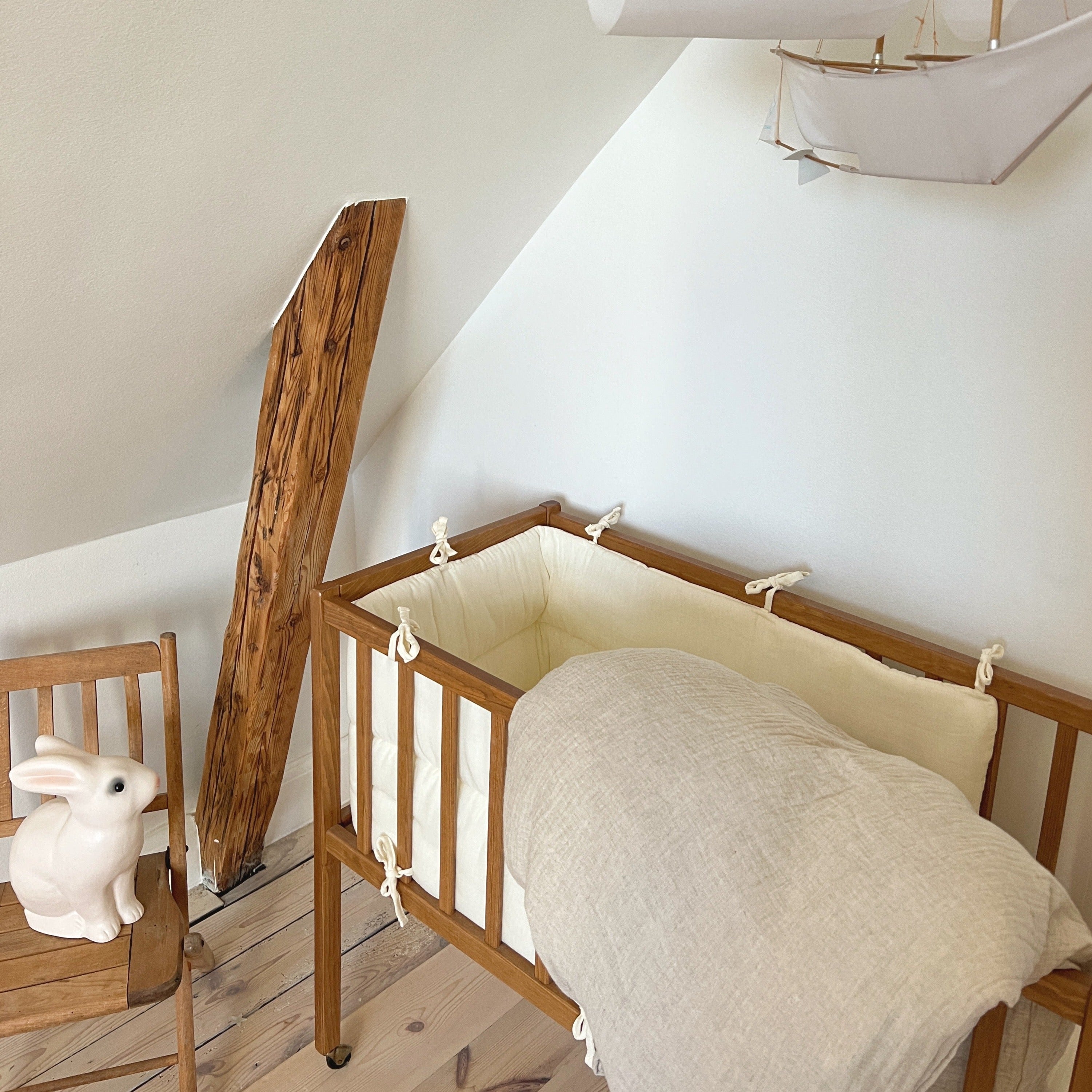 Crib Bed Bumper Cream