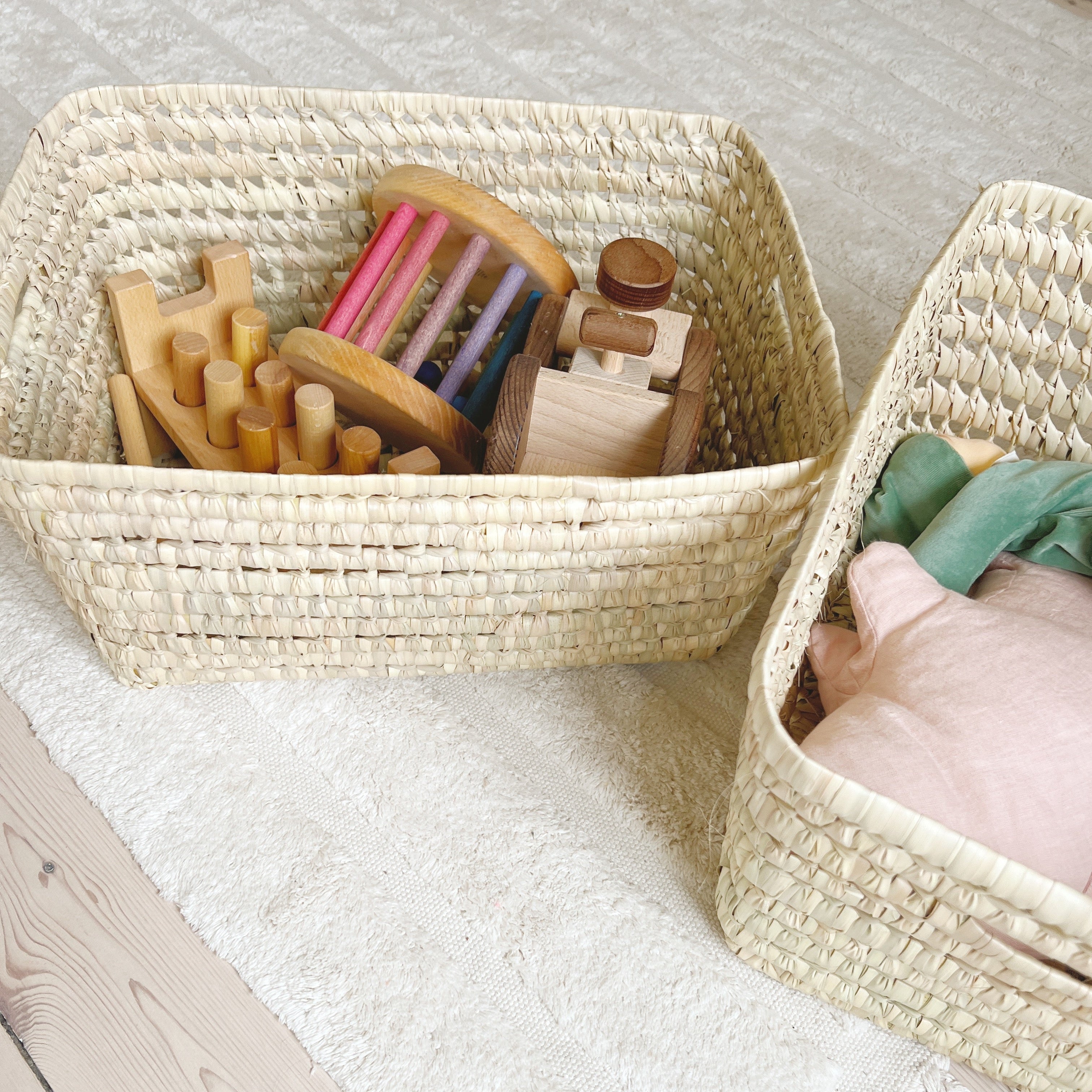 Lubilu Palm Leaf Basket L42