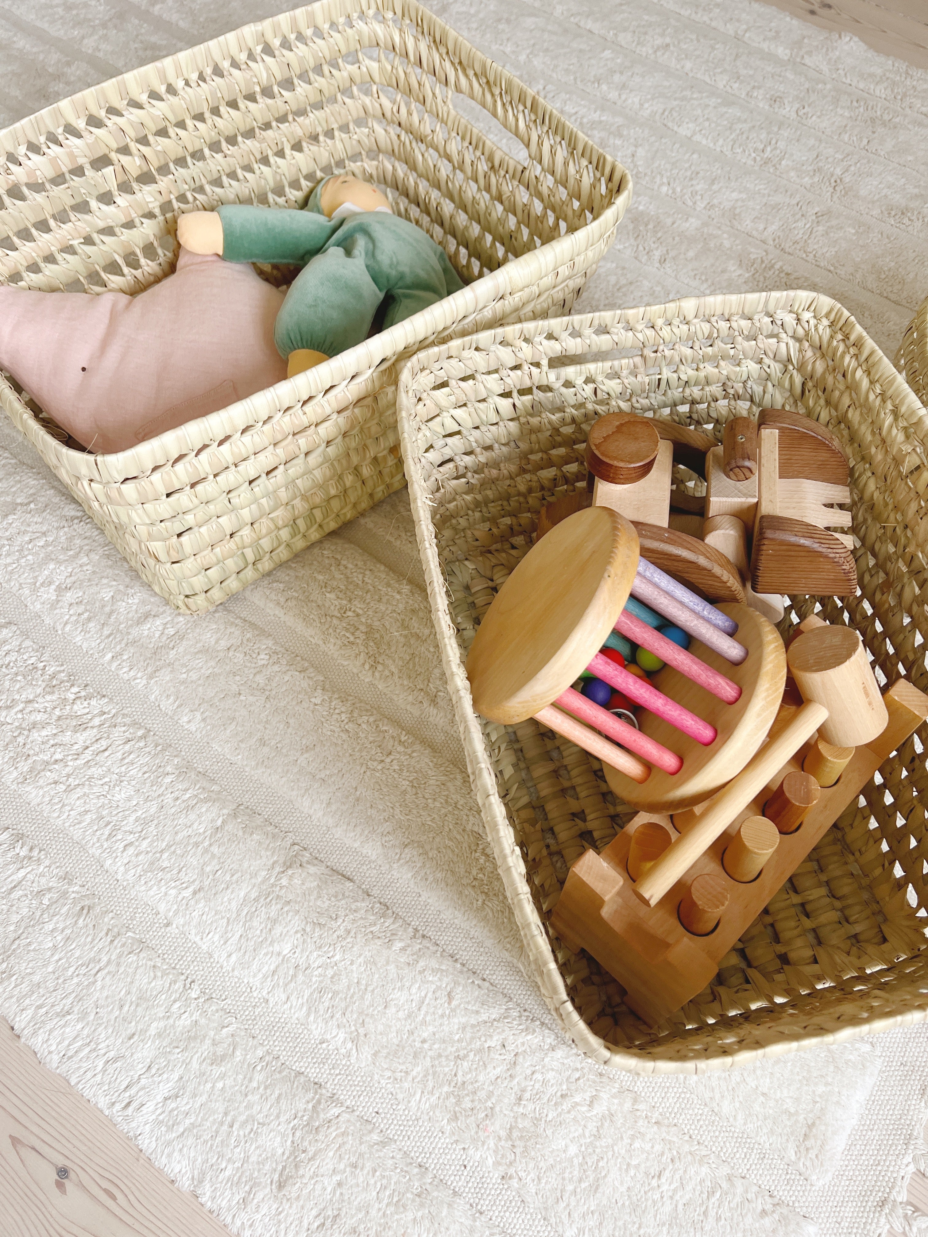 Lubilu Palm Leaf Basket L42