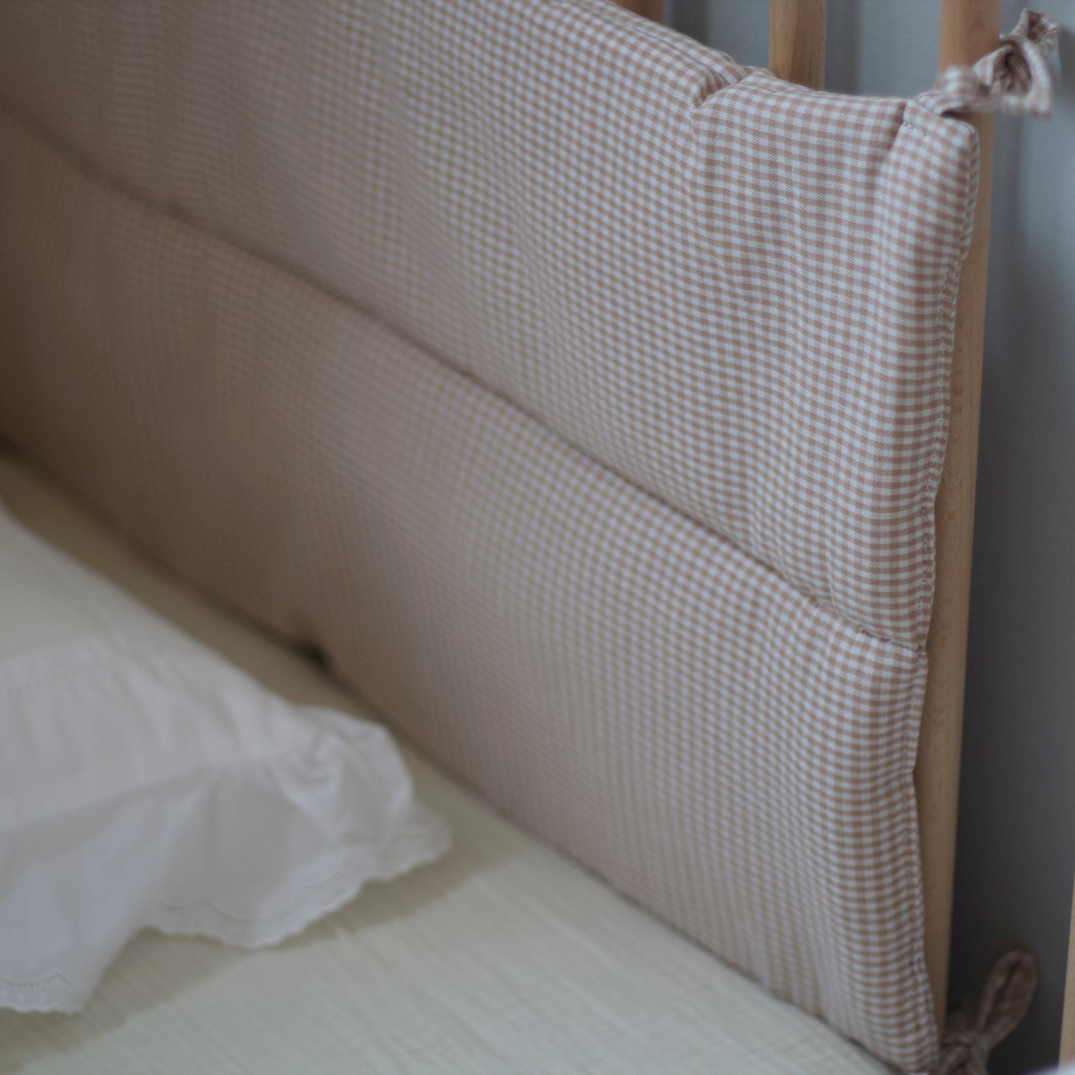 Crib Bumper Mini Check Beige